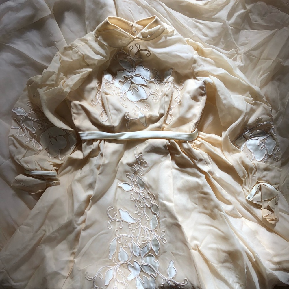 Vintage wedding dress 1940-1950